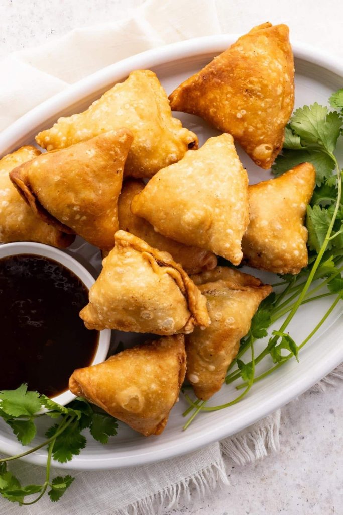 Crispy and Flavorful Potato Samosa